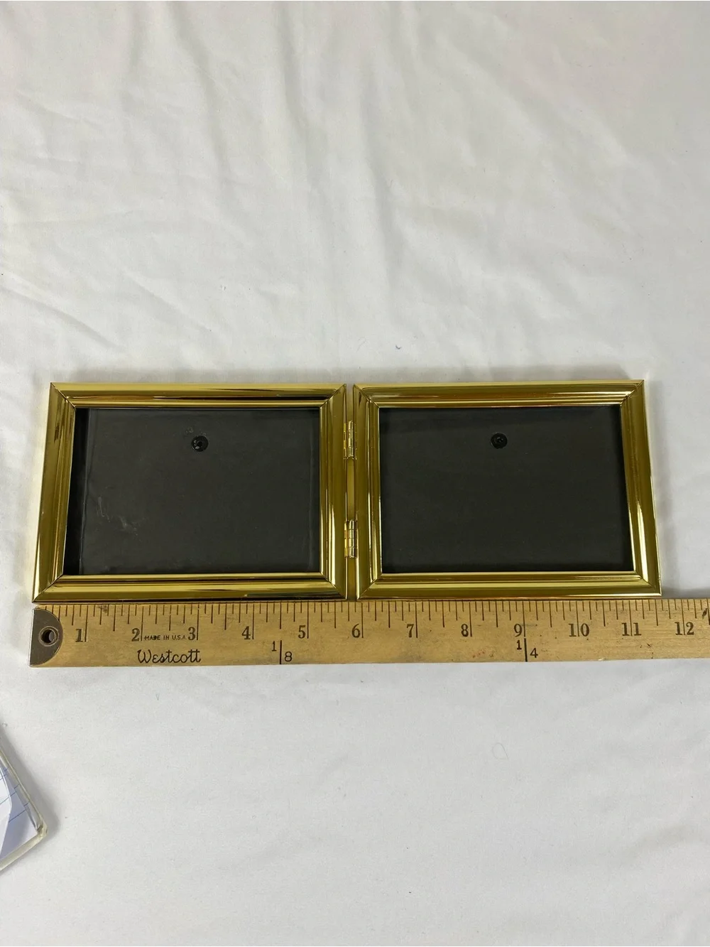 Fetco Vintage Gold Double-Hinged Tabletop Photo Frame